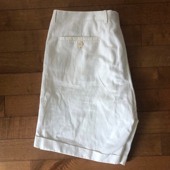 Salvatore Ferragamo Bermuda shorts in white size 56 (46 USA) - Picture 4 of 12